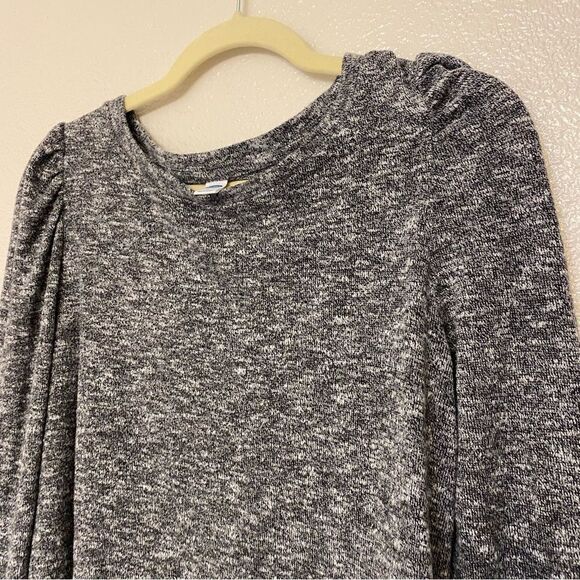 Old Navy Long puff sleeve crew neck thin Knit puff Heathered gray top -M - Picture 3 of 8